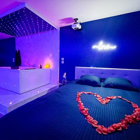 Spa Sous Les Etoiles - Cinema - Netflix - Parking - Gare Αμιάν Εξωτερικό φωτογραφία