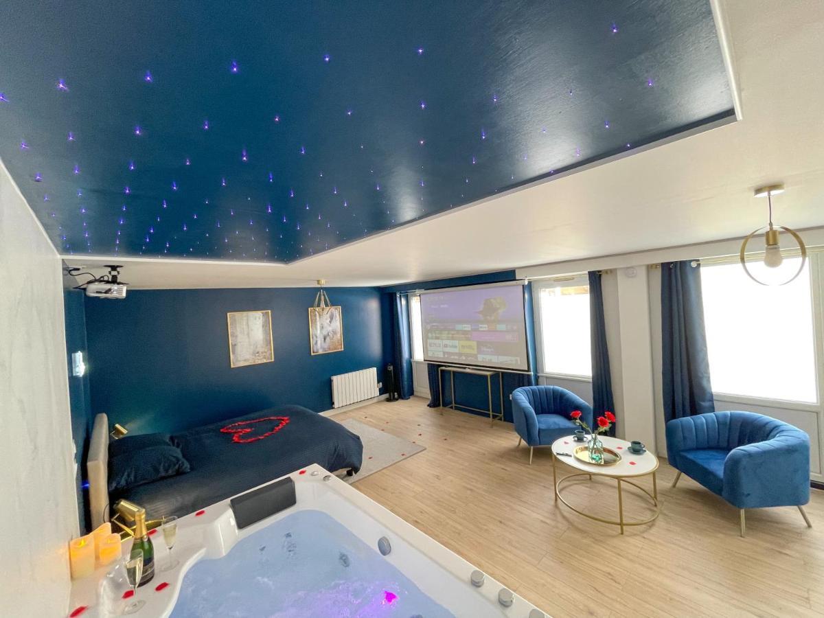 Spa Sous Les Etoiles - Cinema - Netflix - Parking - Gare Αμιάν Εξωτερικό φωτογραφία