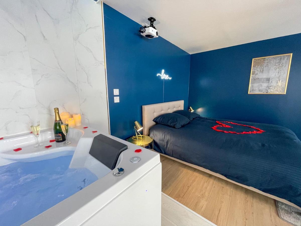 Spa Sous Les Etoiles - Cinema - Netflix - Parking - Gare Αμιάν Εξωτερικό φωτογραφία