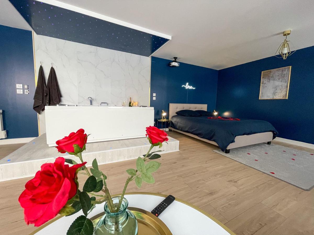 Spa Sous Les Etoiles - Cinema - Netflix - Parking - Gare Αμιάν Εξωτερικό φωτογραφία